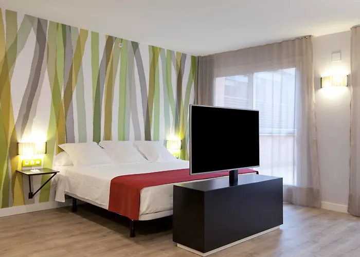 Descubre los hoteles baratos en Sevilla - Alojamiento asequible en la ciudad española