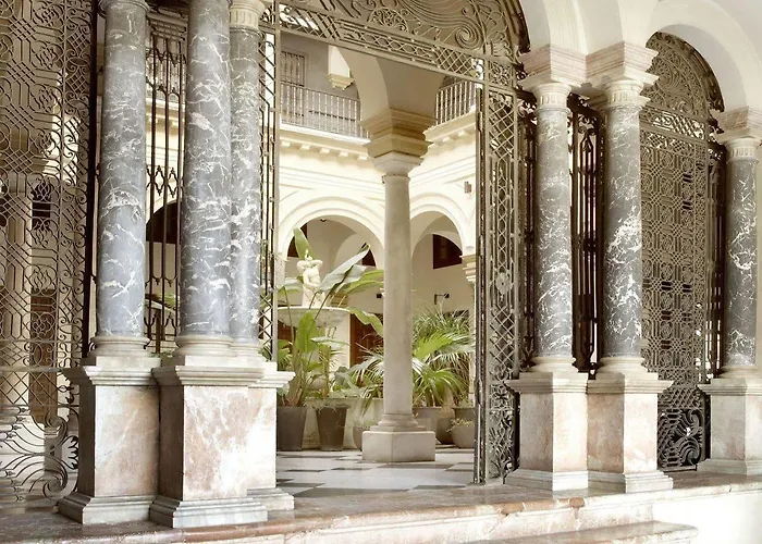 Descubre los mejores hoteles en el centro de Sevilla
