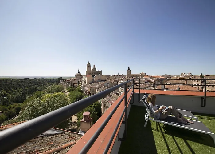 Hoteles destacados para tu estancia en Segovia