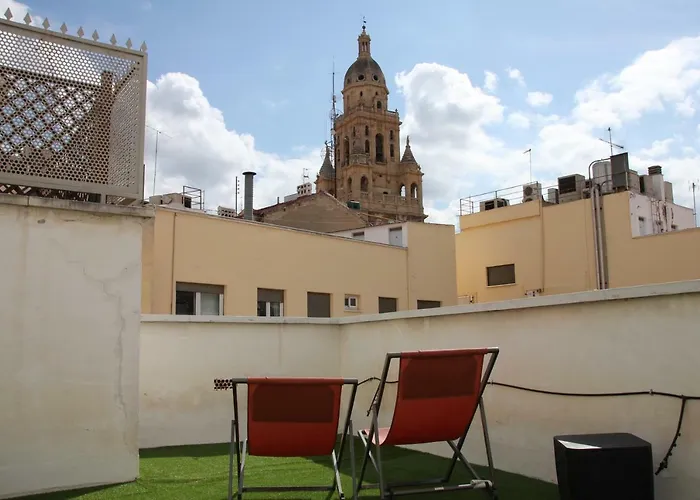 Los mejores hoteles en Murcia baratos - Guía de alojamiento económico en la ciudad