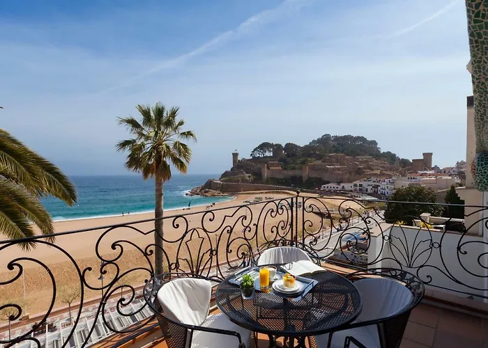 Descubre los hoteles baratos en Tossa de Mar, España